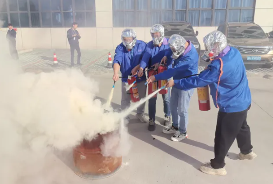 四基地联合消防演练 筑牢宁静生产防地
